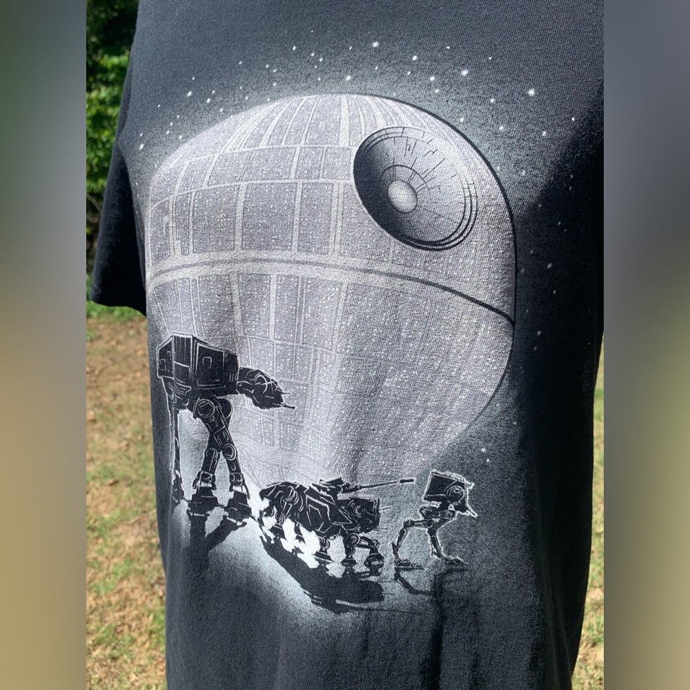 NWOT Fusion/Hybrid Death Star & Lion King Shirt - Picture 11 of 12